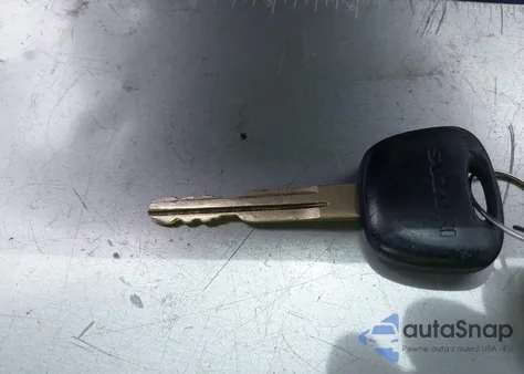 2003 Suzuki Xl7 Plus/Touring/Limited/Std z USA, uszkodzony, nr VIN JS3TX92V434114930